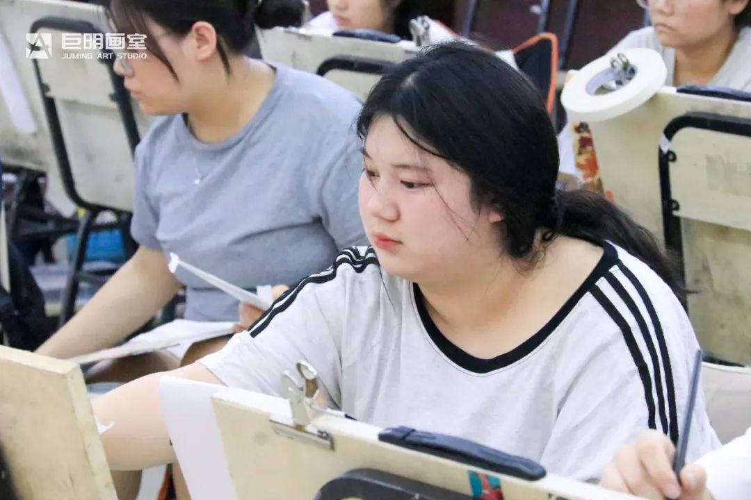 心懷夢想，聚沙成塔丨重慶巨明畫室2024年7月水平測試