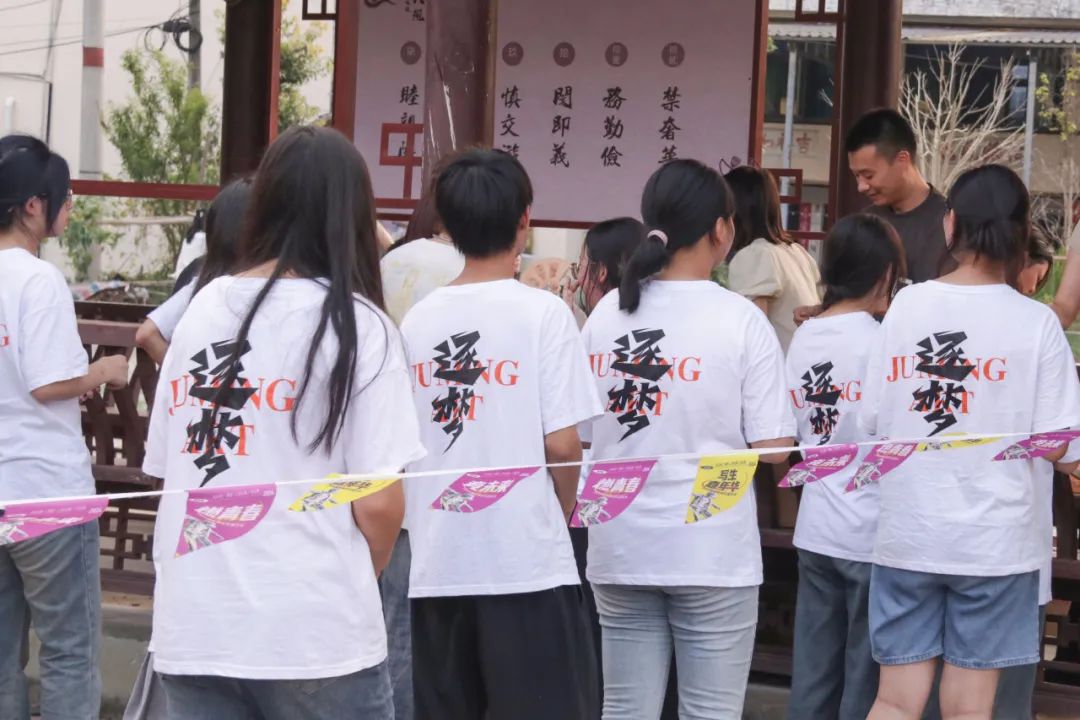 上里古鎮(zhèn)寫生回顧丨重慶巨明畫室2025屆秋季寫生 上里古鎮(zhèn)寫生回顧丨重慶巨明畫室2025屆秋季寫生