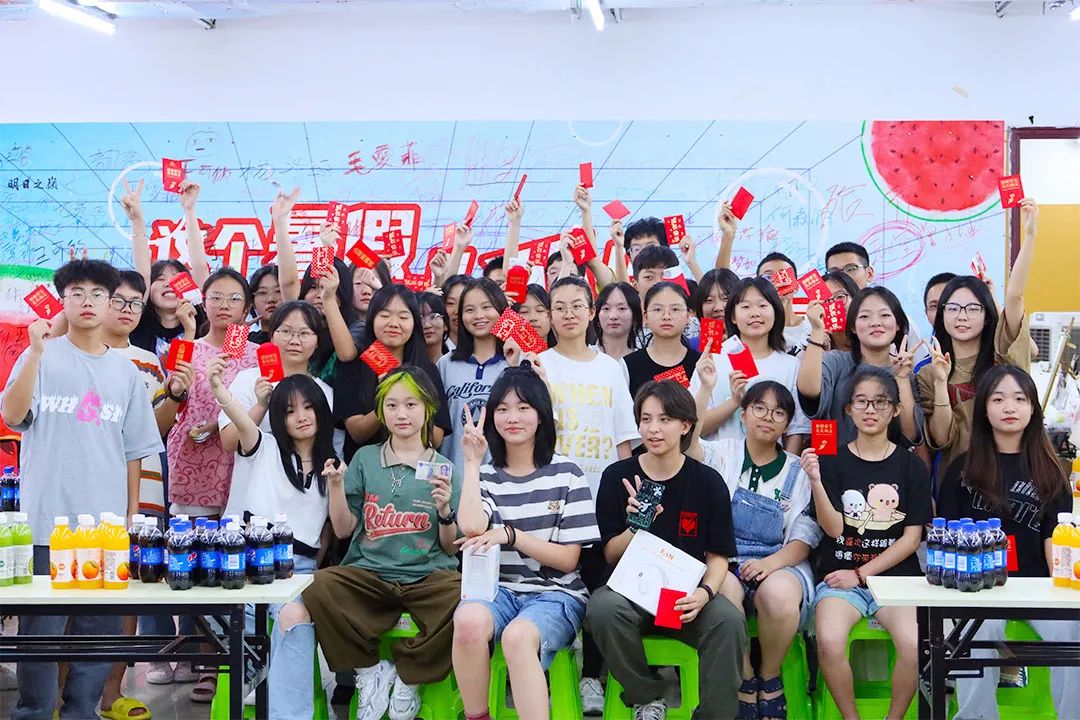 寒假超車計(jì)劃，打造學(xué)霸之路丨巨明畫室2025屆寒假班招生簡(jiǎn)章