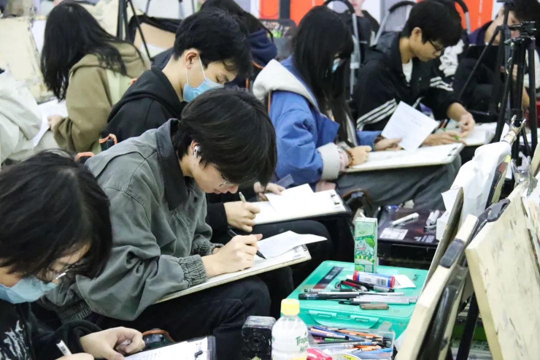 距離統(tǒng)考僅剩19天！丨重慶巨明畫室2025屆11月水平測試