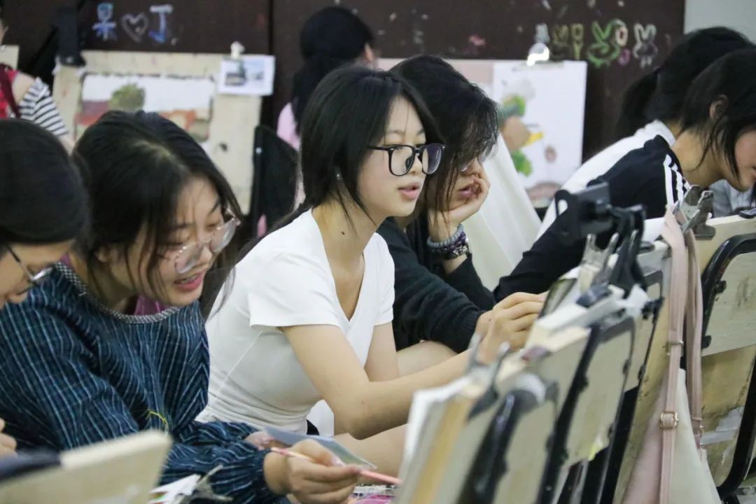 以考為階，丈量成長丨重慶巨明畫室2025年7月水平測(cè)試