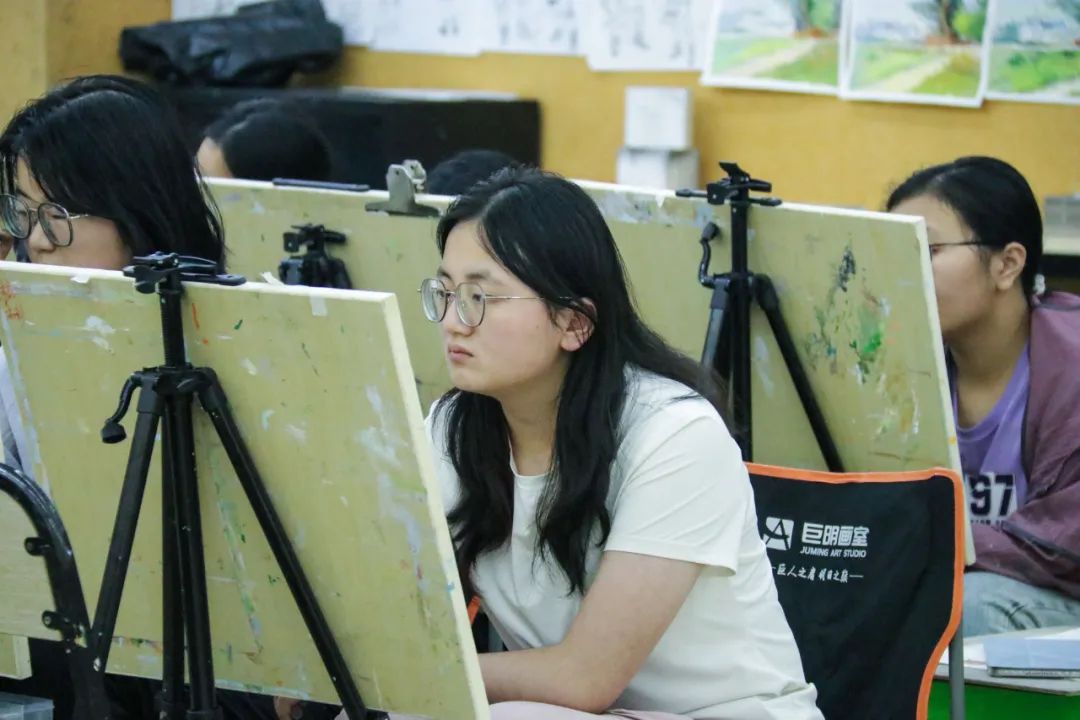 以考為階，丈量成長丨重慶巨明畫室2025年7月水平測(cè)試